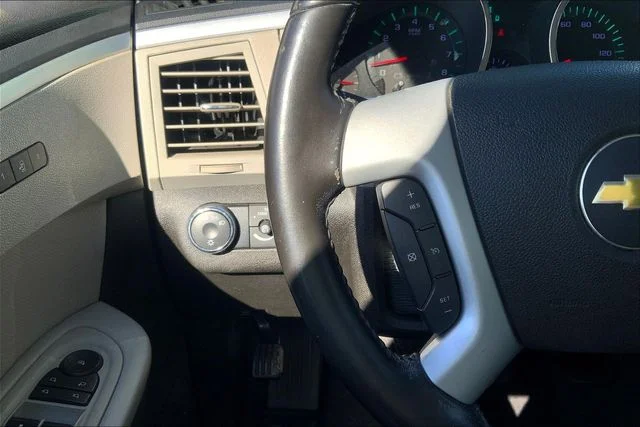 Used 2012 Silver Ice Metallic Chevrolet LTZ image 18