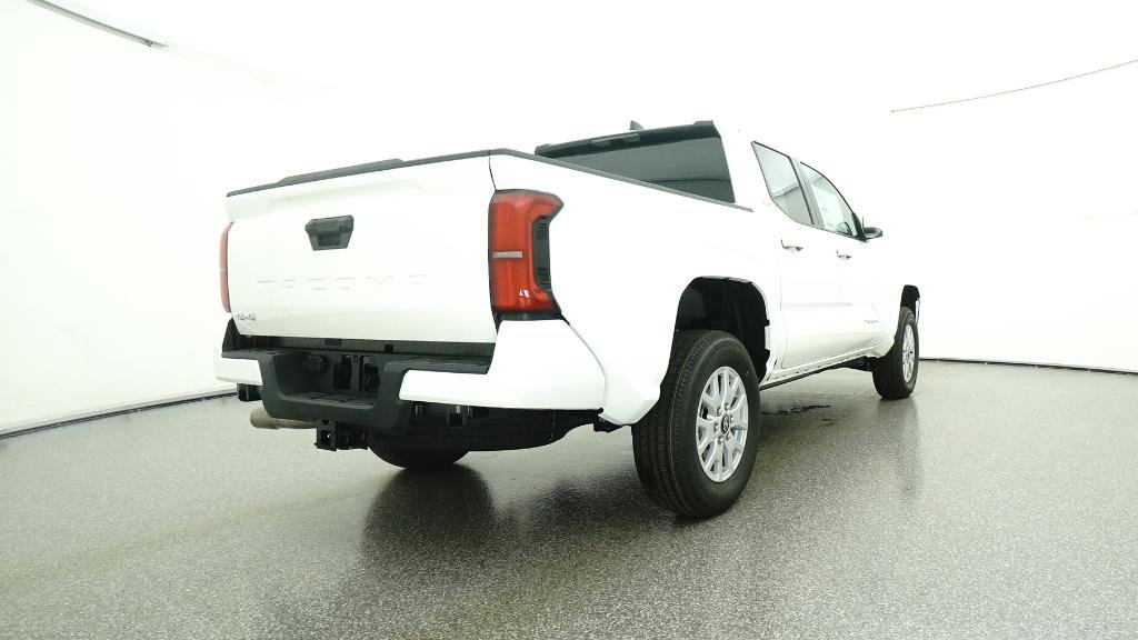 2026 Toyota Tacoma SR5 - Photo 7