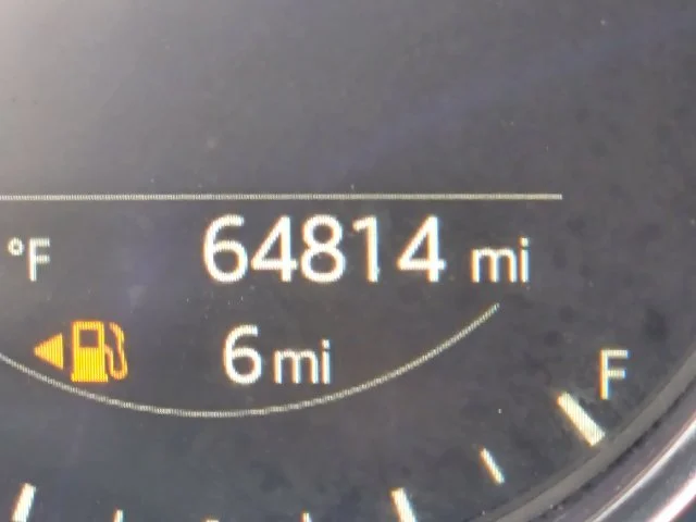 Used 2018 Blue Mazda Grand Touring image 32