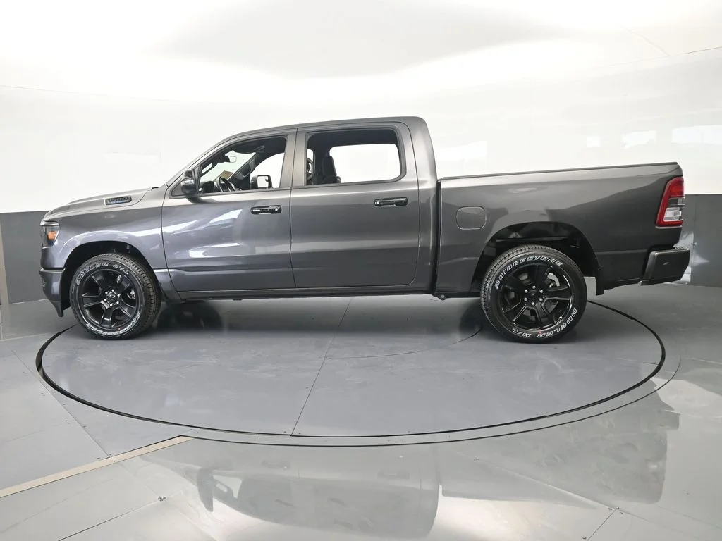Used 2023 Granite Crystal Metallic Clearcoat Ram Big Horn/Lone Star image 3