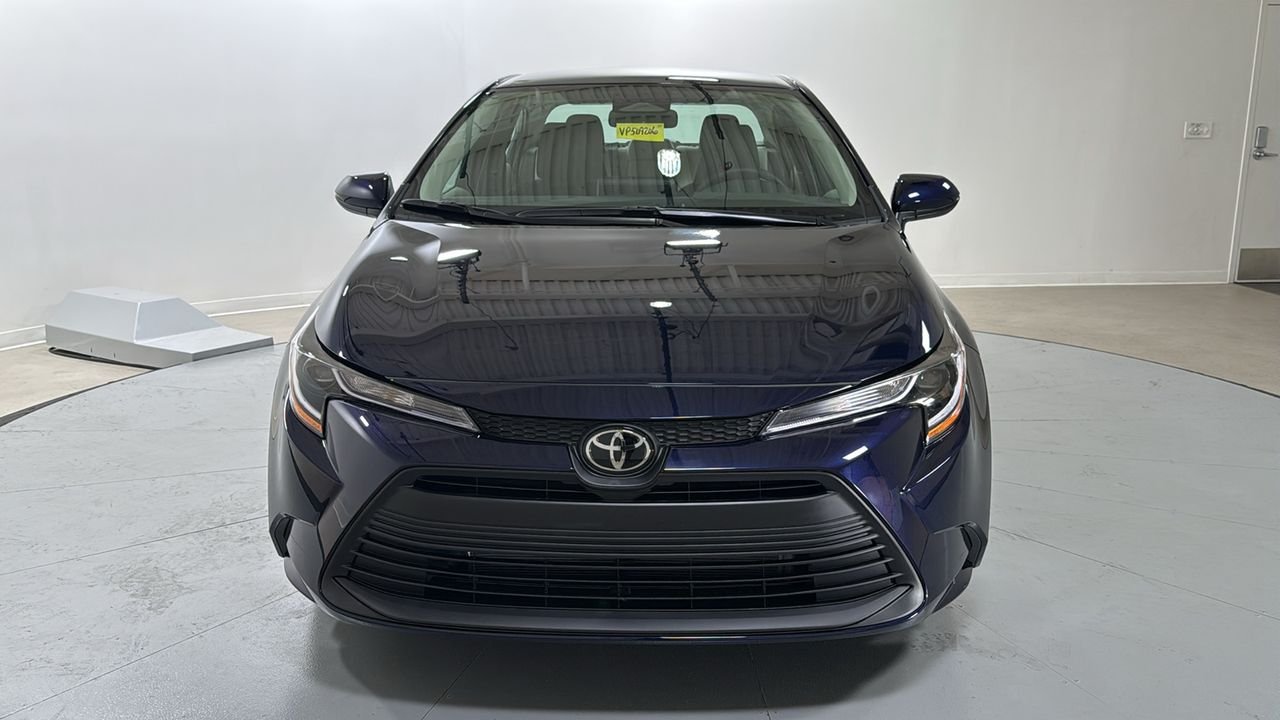 New 2027 Blueprint Toyota  LE image 2