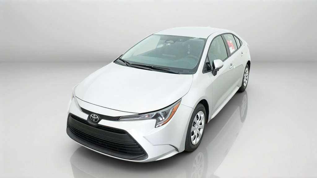 New 2027 Classic Silver Metallic Toyota LE image 10
