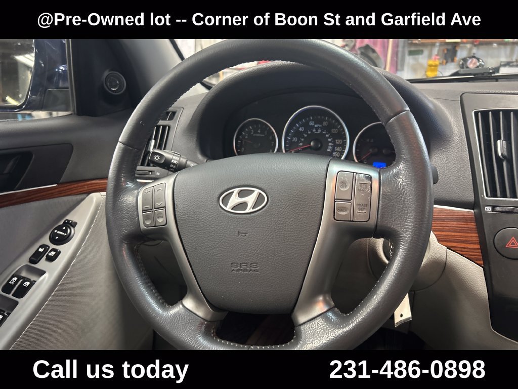 Used 2009 Blue Hyundai GLS image 24
