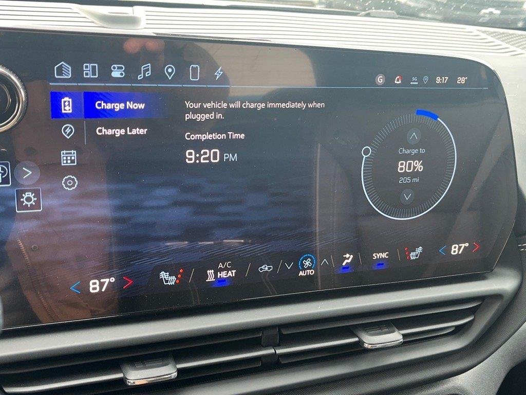 New 2026 Blue Smoke Metallic Chevrolet LT - Standard Range image 15
