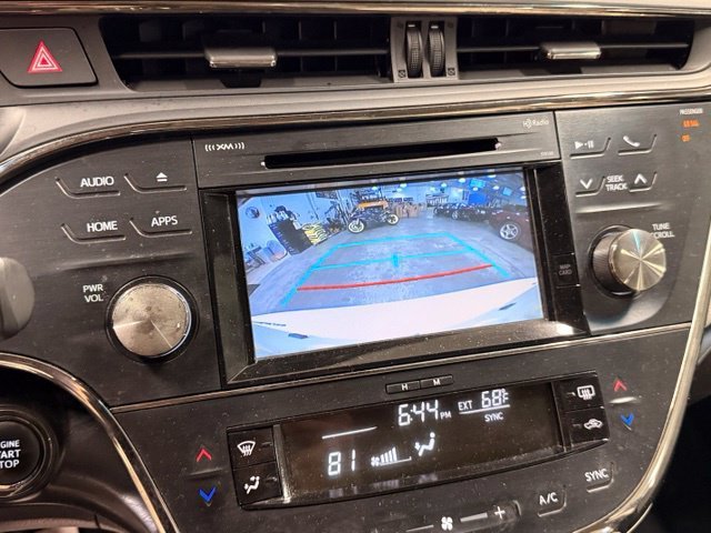 Used 2017 White Toyota XLE image 10