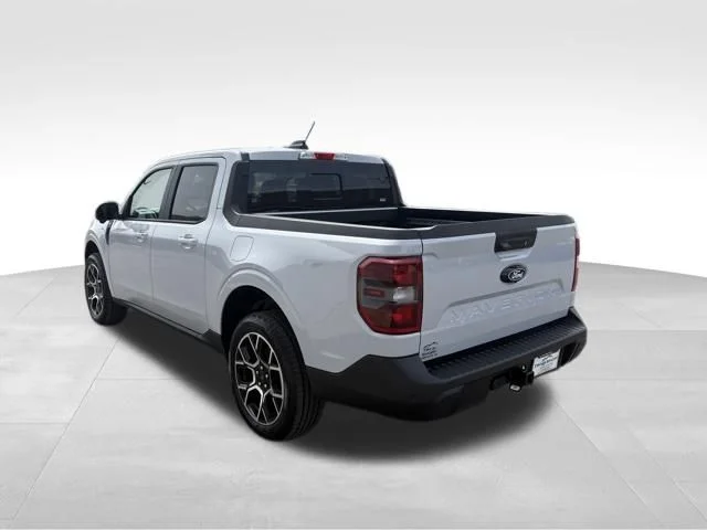 New 2025 White Ford Lariat image 11