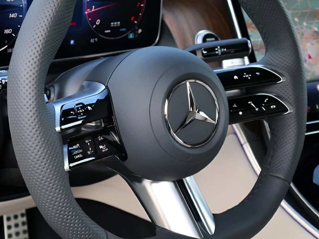New 2027 Gray Mercedes-Benz GLC 300 image 18