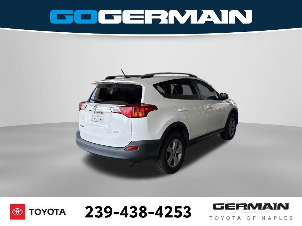 Used 2013 White Toyota XLE image 9