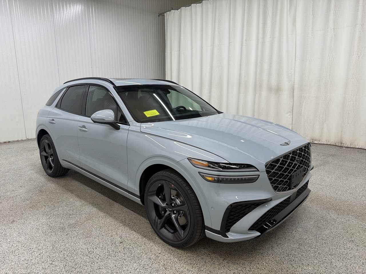 2027 Genesis GV70