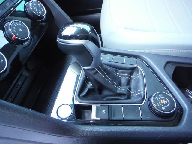 Used 2023  Volkswagen 1.5T SE image 17