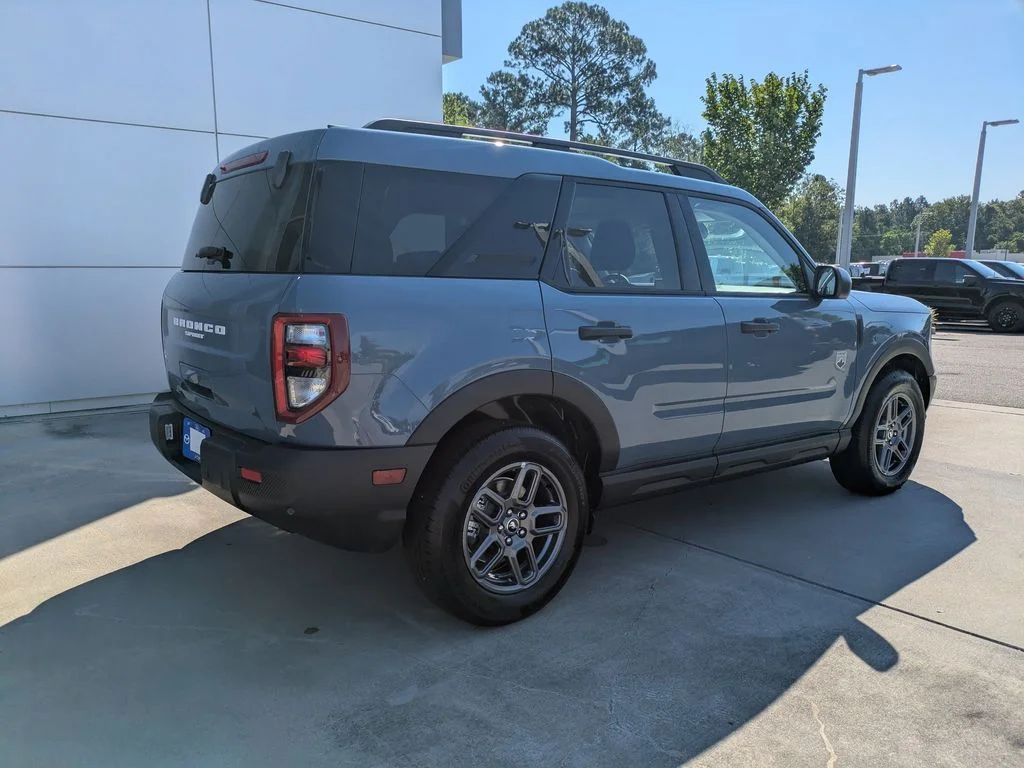 New 2026 Azure Gray Metallic Tri-Coat Ford Big Bend image 4