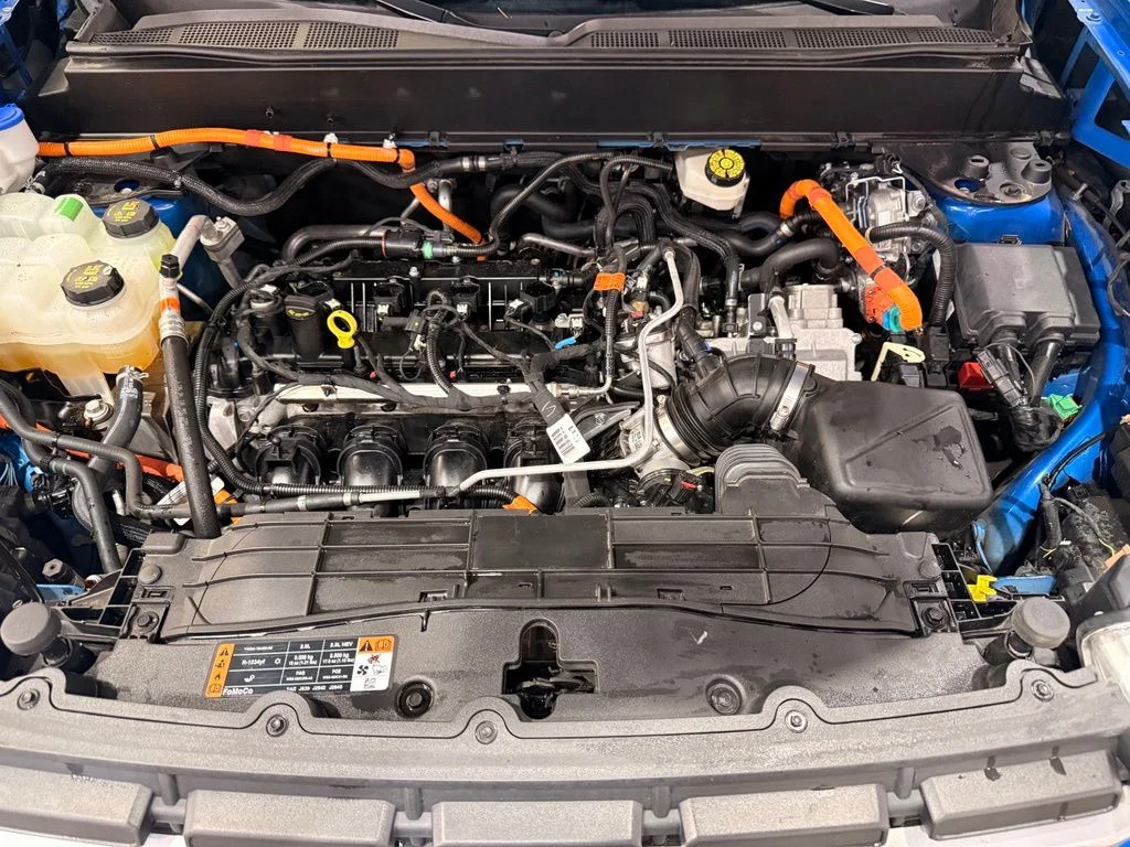 Used 2022 Blue Ford Lariat image 6