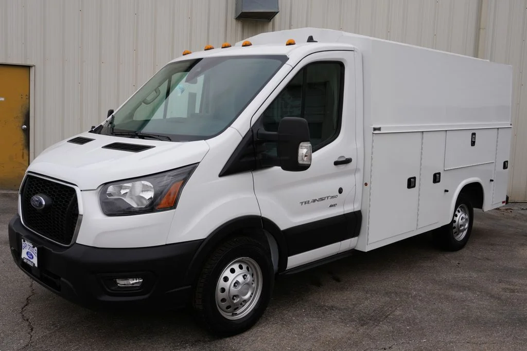 New 2024 White Ford Base image 6