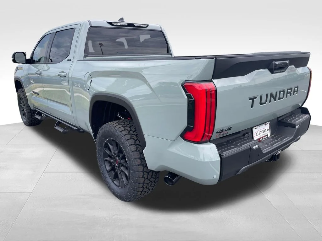 2026 Toyota Tundra SR5 - Photo 8