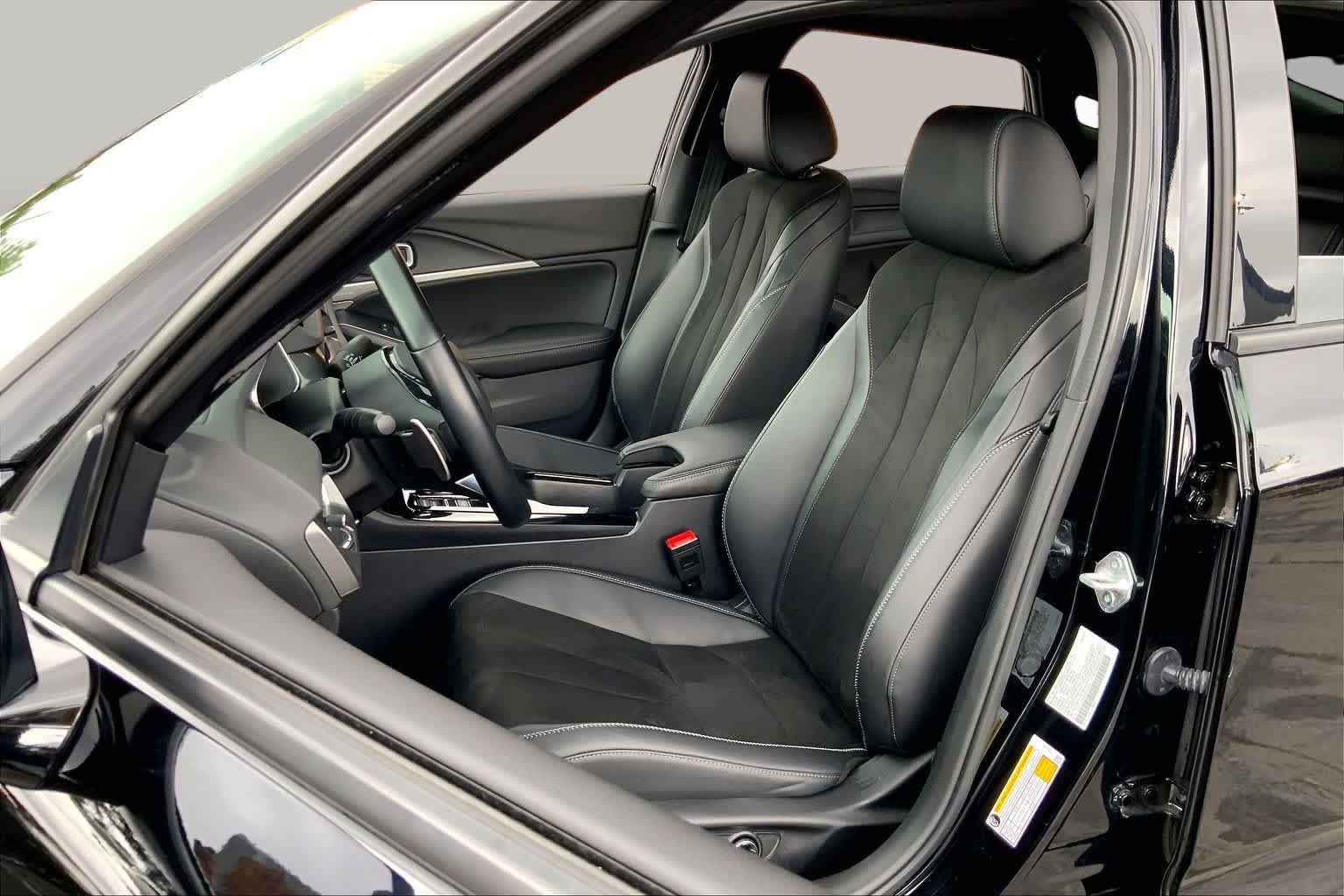 Used 2024 Majestic Black Pearl Acura w/A-Spec Technology Package image 8