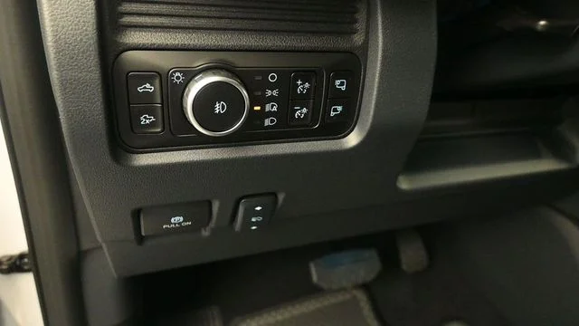 New 2026 White Ford Lariat image 15