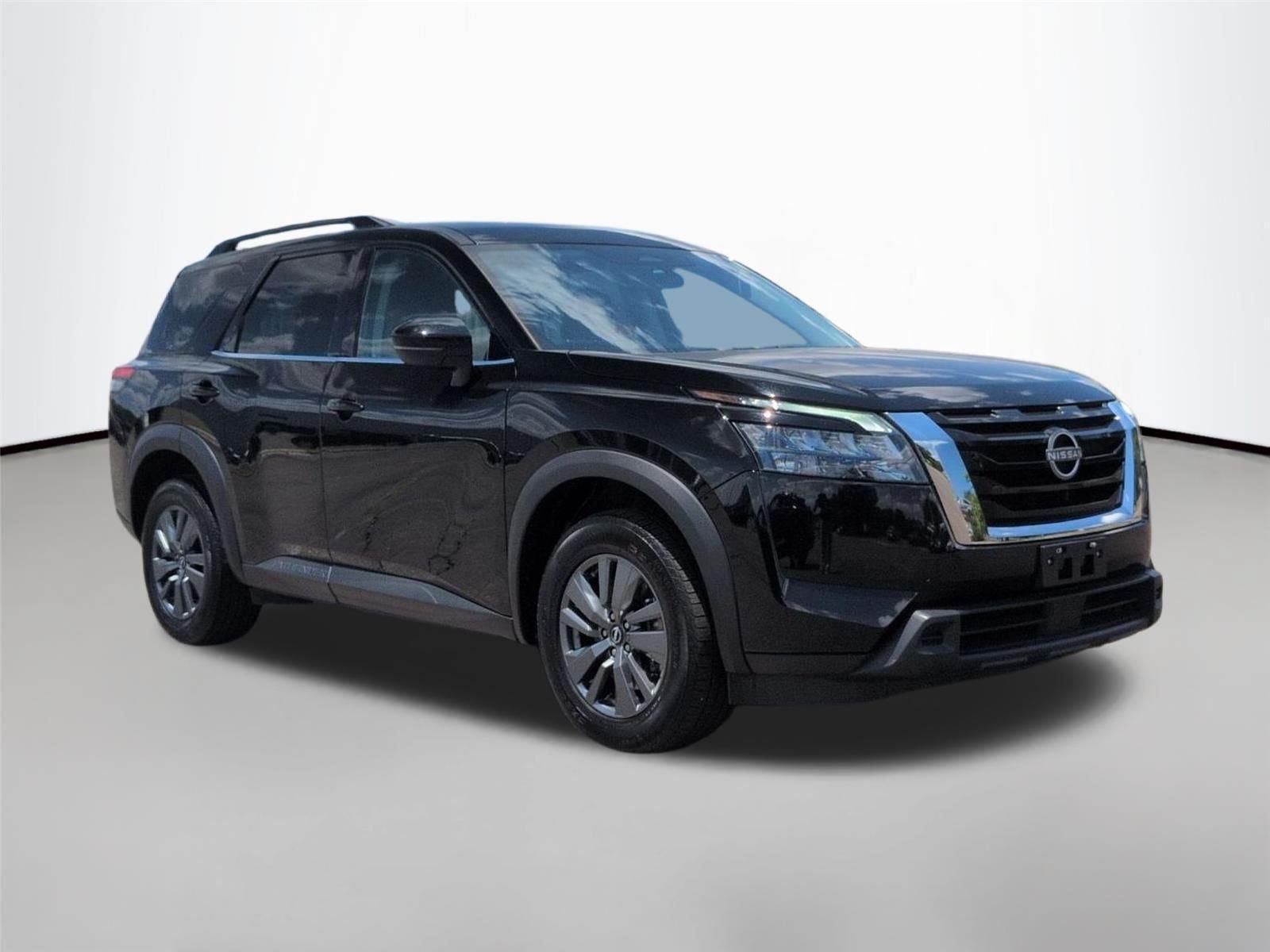 Used 2024  NISSAN SV image 7