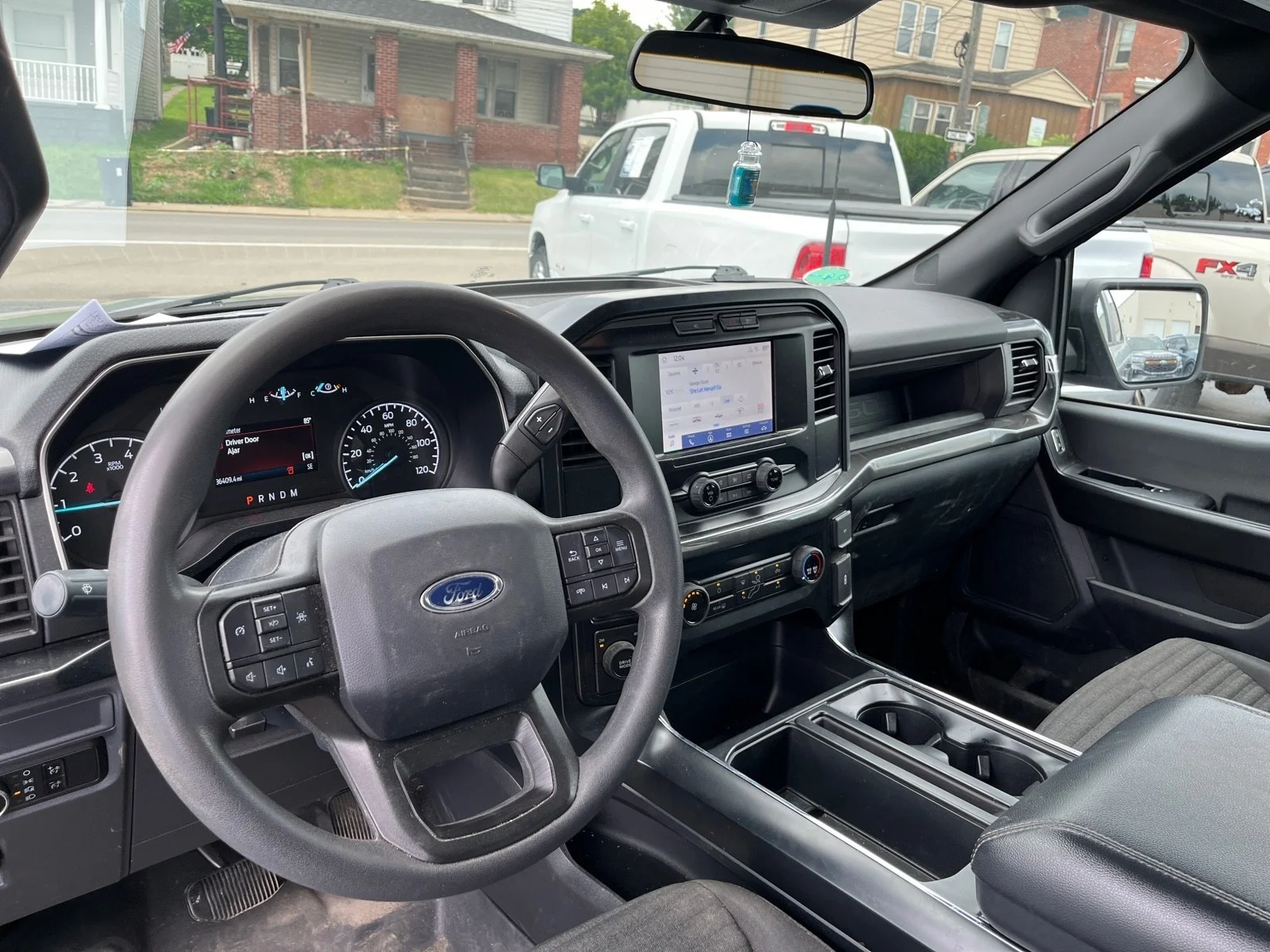 Used 2023 Iconic Silver Metallic Ford XL image 7