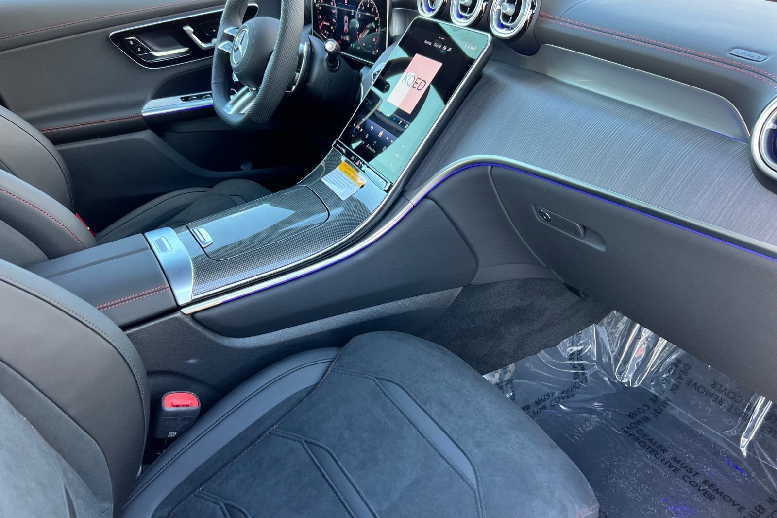 New 2026 Polar White Mercedes-Benz 43 AMG® image 18