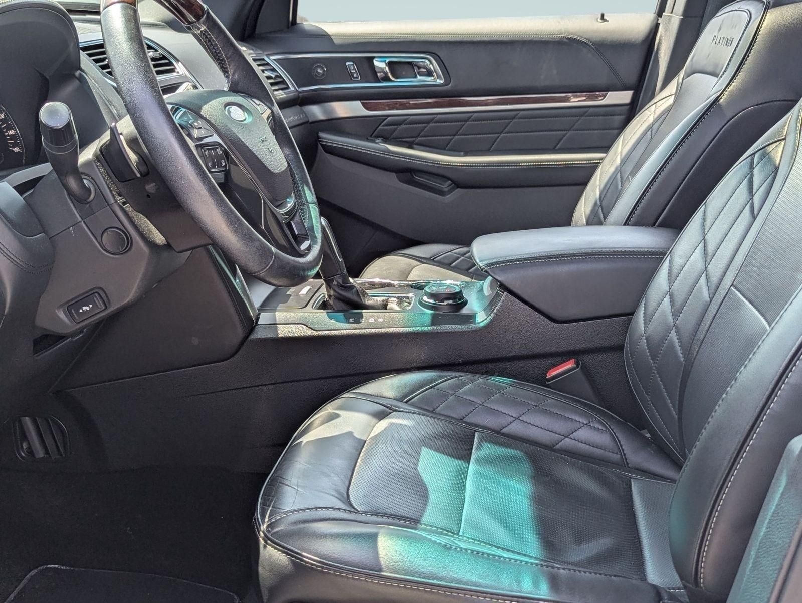 Used 2017 White Ford Platinum image 8