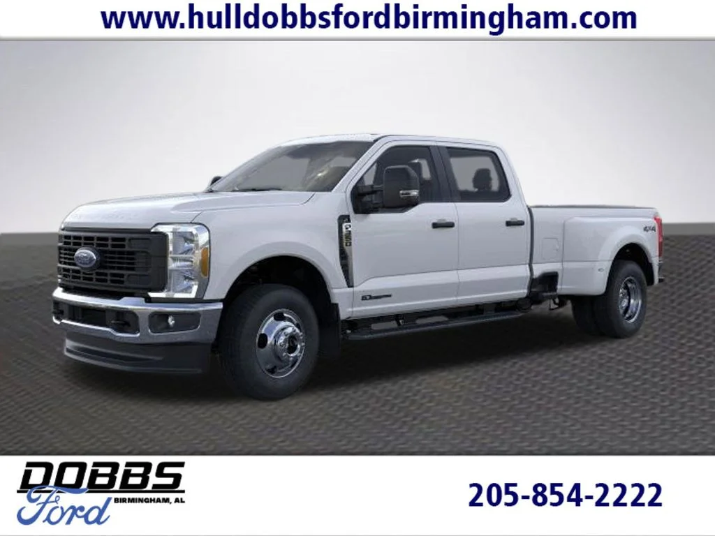 2026 Ford F-350 XL 4x4 Crew Cab 8' Box DRW's photo