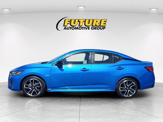 Used 2025 Blue Nissan SR image 6