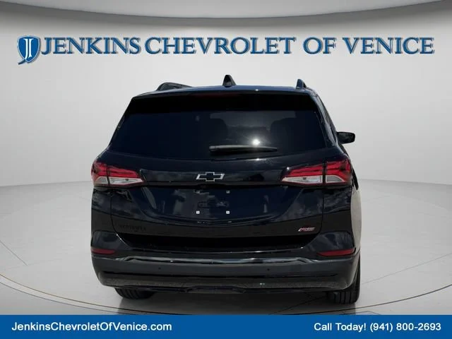 Used 2022 MOSAIC BLACK METALLIC Chevrolet RS image 5