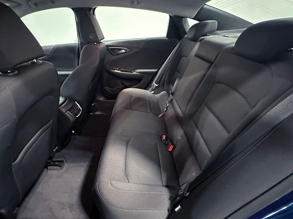 Used 2019 Blue Chevrolet LT image 17