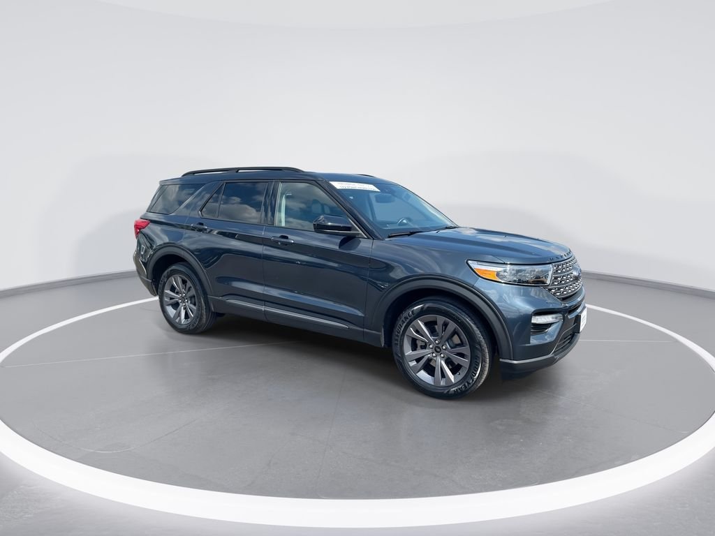Used 2023 Blue Ford XLT image 2