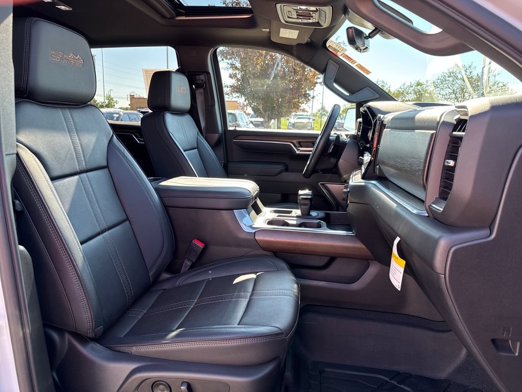 2026 Chevrolet Silverado 1500 High Country - Photo 45