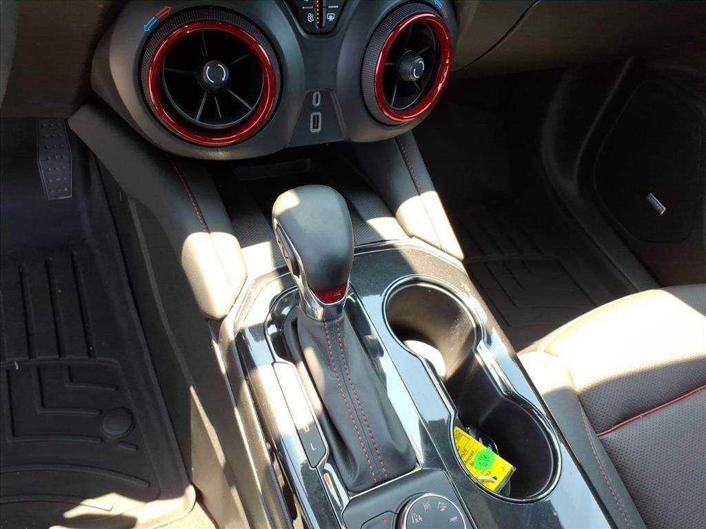 Used 2025 Iridescent Pearl Tricoat Chevrolet RS image 22