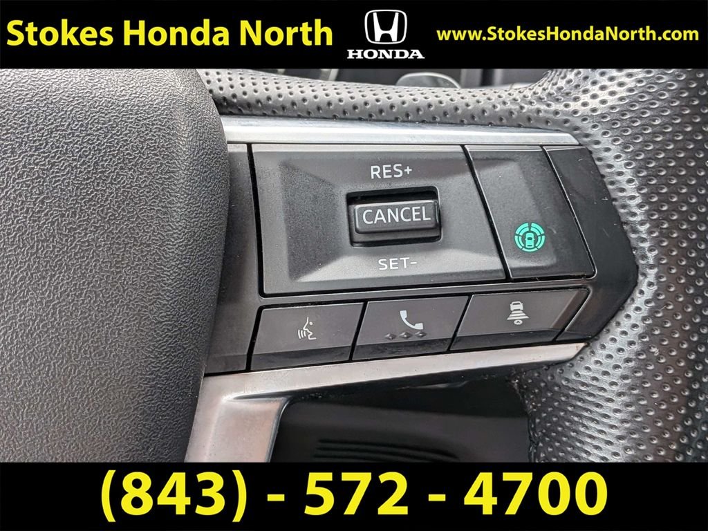Used 2023  Mitsubishi SE image 25