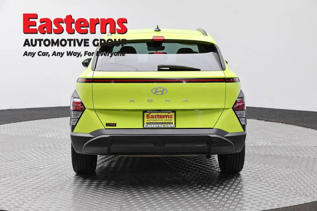Used 2024 Yellow Hyundai SEL image 6