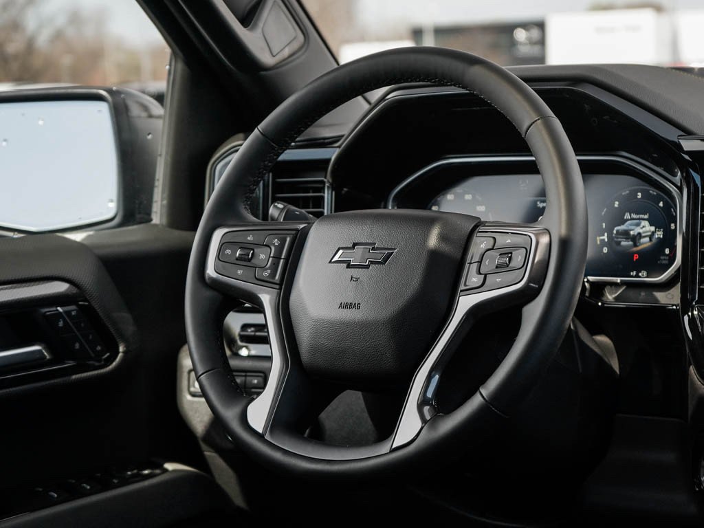 2026 Chevrolet Silverado 1500 ZR2 - Photo 12