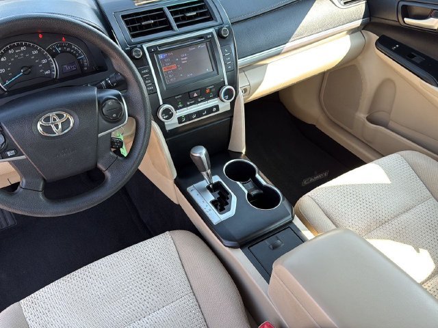 Used 2014 Creme Brulee Toyota LE image 3