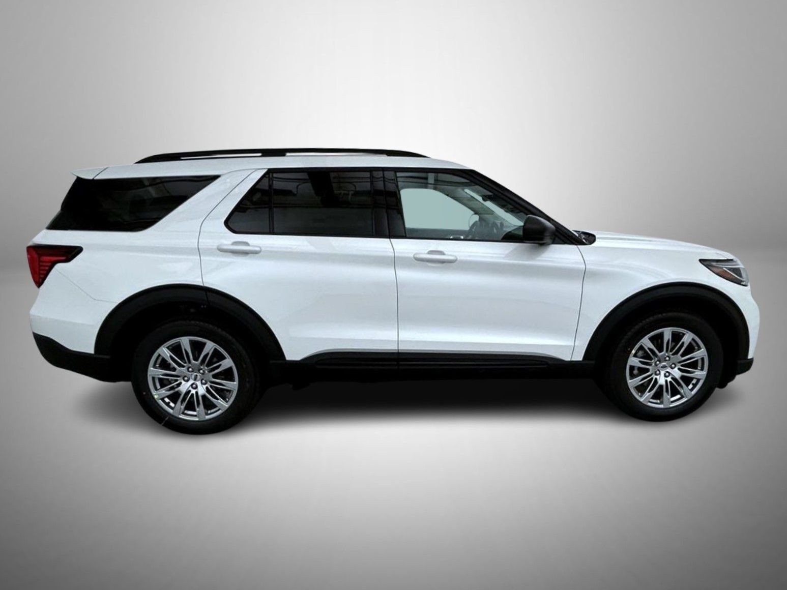 New 2026 Star White Metallic Tri-Coat Ford Active image 4