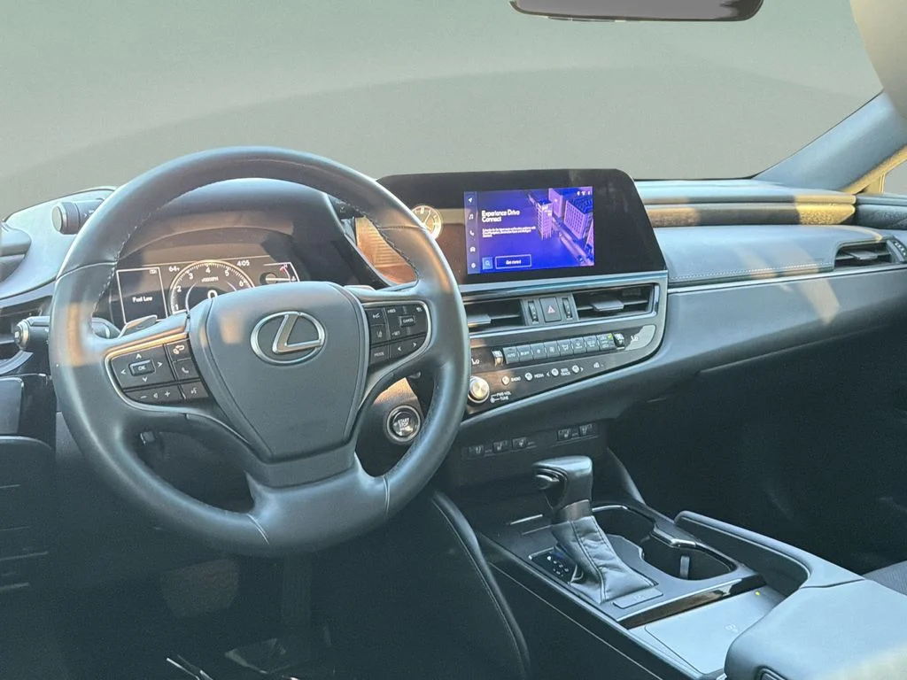 Used 2024 Black Lexus 350 image 32