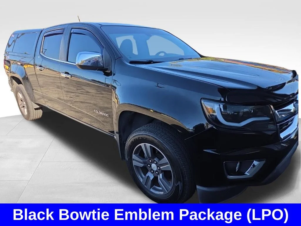 Used 2016 Black Chevrolet LT image 7