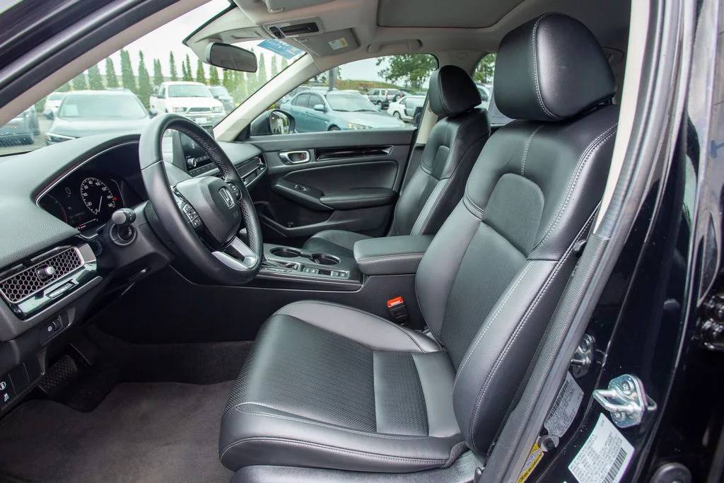 2024 Honda Civic Hatchback EX-L - Photo 26