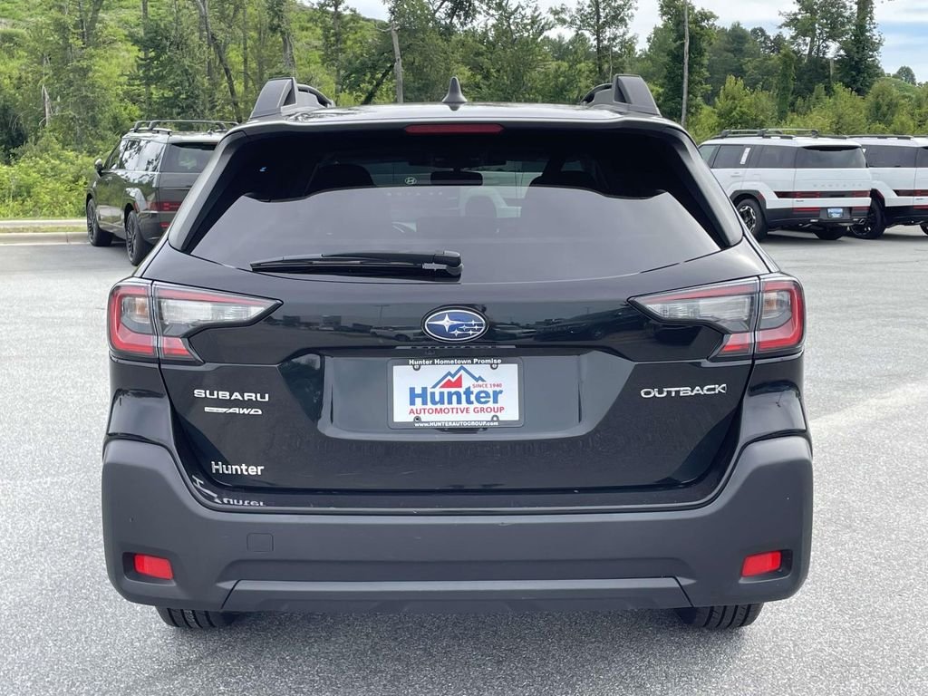 Used 2024 Crystal Black Silica Subaru Premium image 25