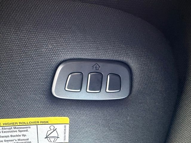 Used 2024 Silver Metallic Ford Platinum image 26
