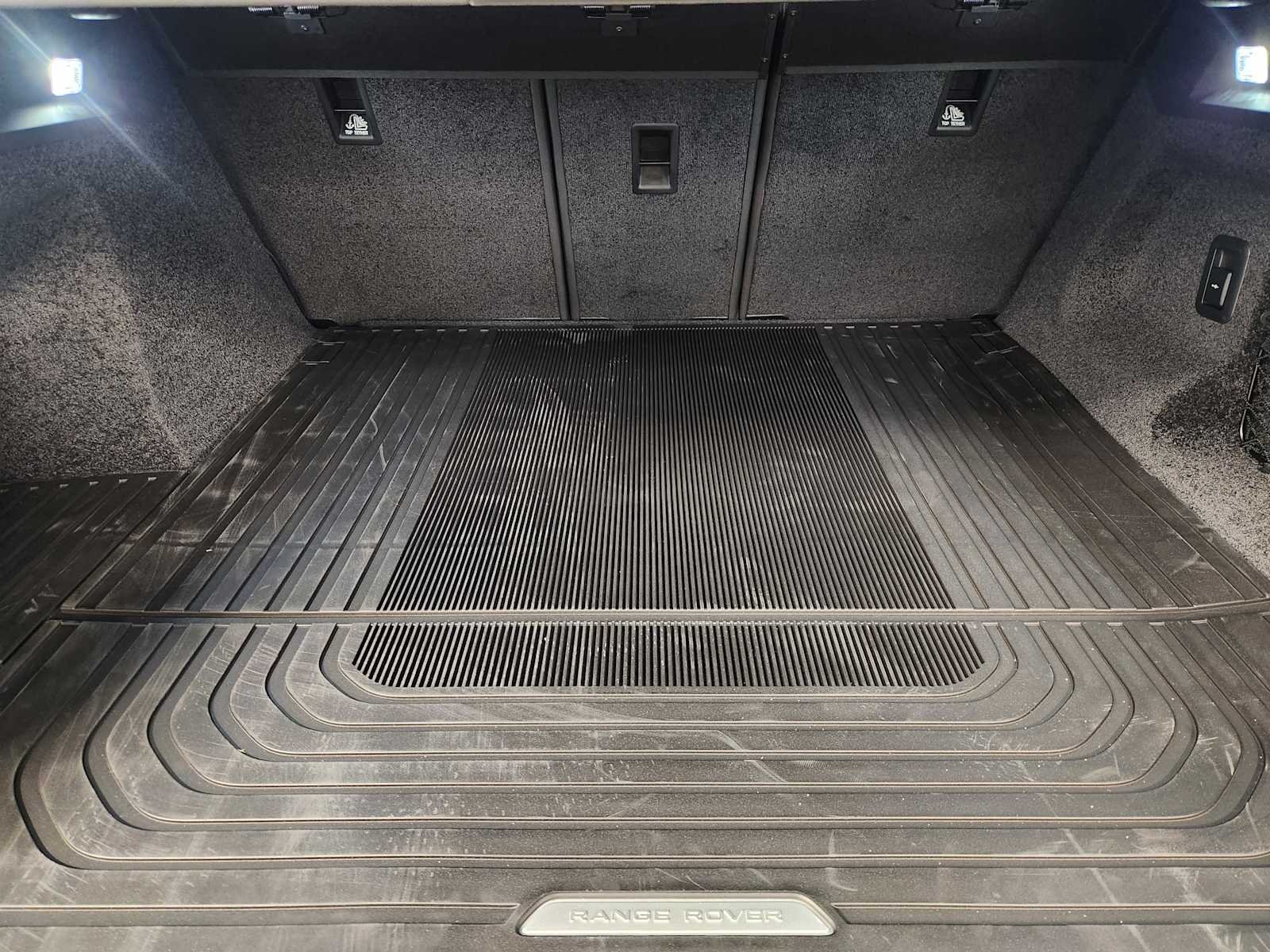 2026 Land Rover Range Rover SE - Photo 32