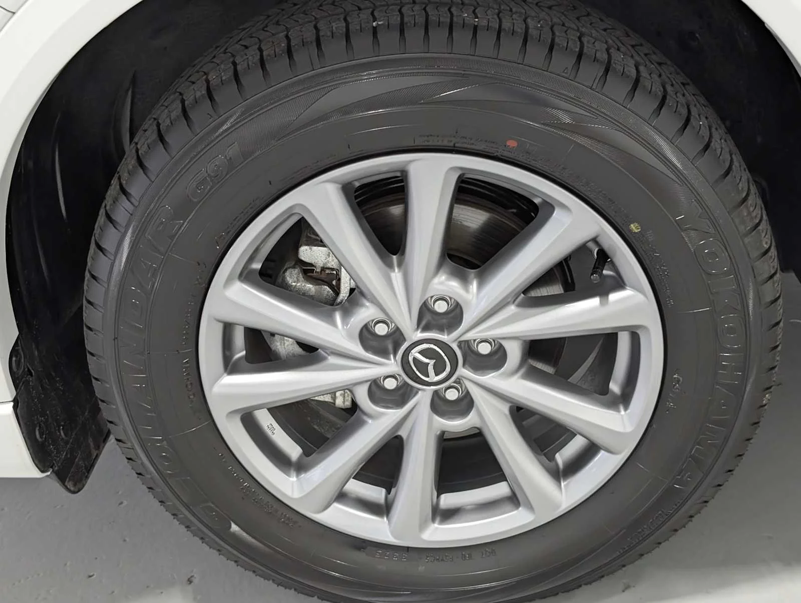 Certified Used 2025 Rhodium White Metallic Mazda 2.5 S Select Package image 3