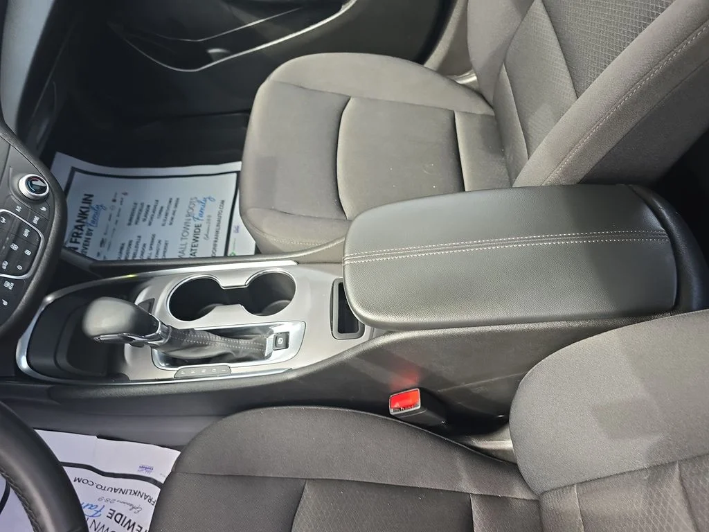 Used 2024 White Chevrolet LT image 12