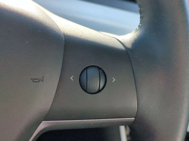 Used 2021 Gray Tesla Long Range image 17