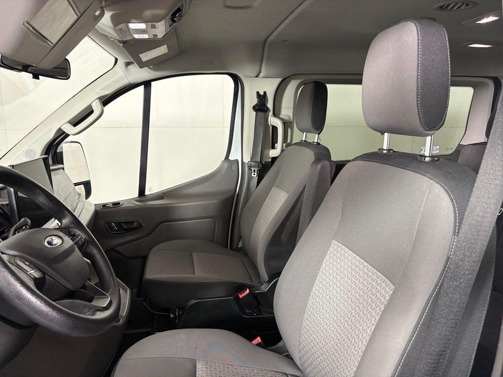 Used 2024 White Ford XLT image 17