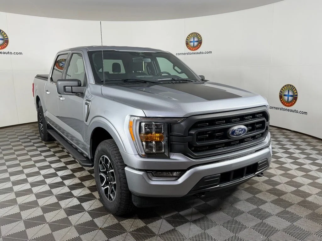 Used 2023 Silver Ford XLT image 18