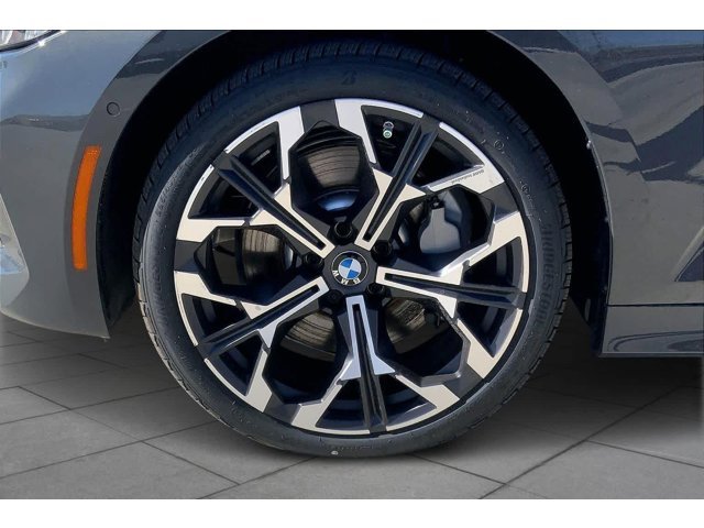 2026 BMW 3 Series 330i - Photo 11