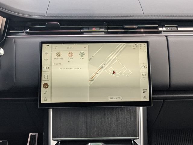 New 2026 Fuji White Land Rover SE image 20