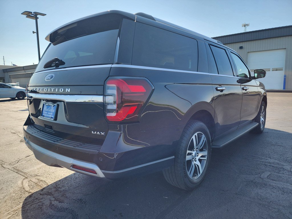 Used 2024 Agate Black Metallic Ford Limited image 5